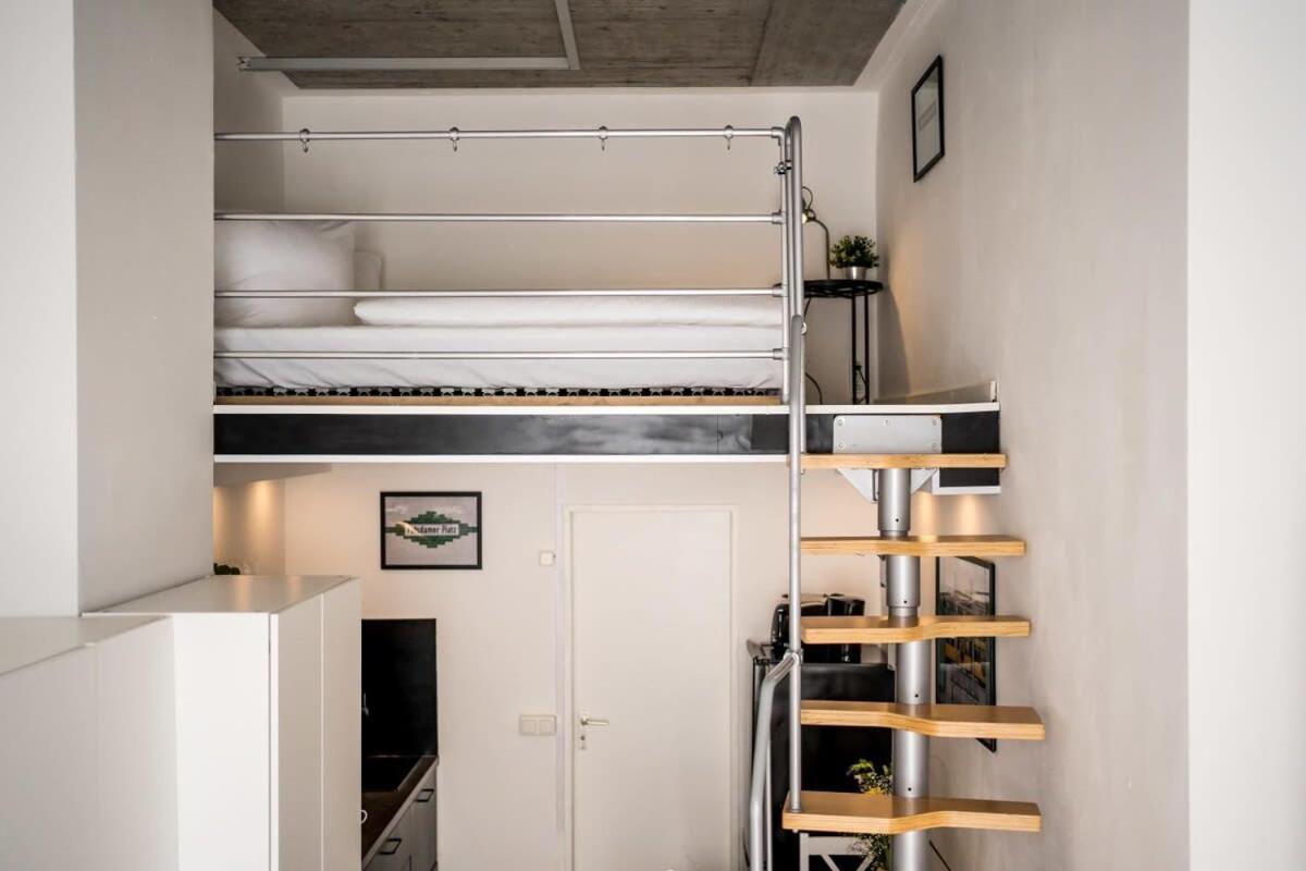 Industrial Loft In Berlin Mitte Apartment Exterior photo